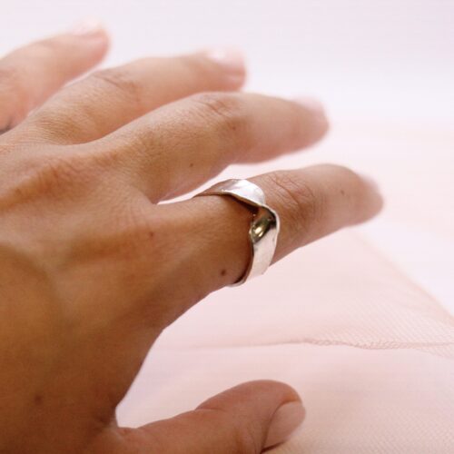 Anello Abbraccio Chirsich