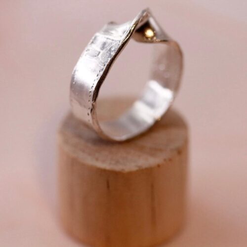 Anello Abbraccio Chirsich